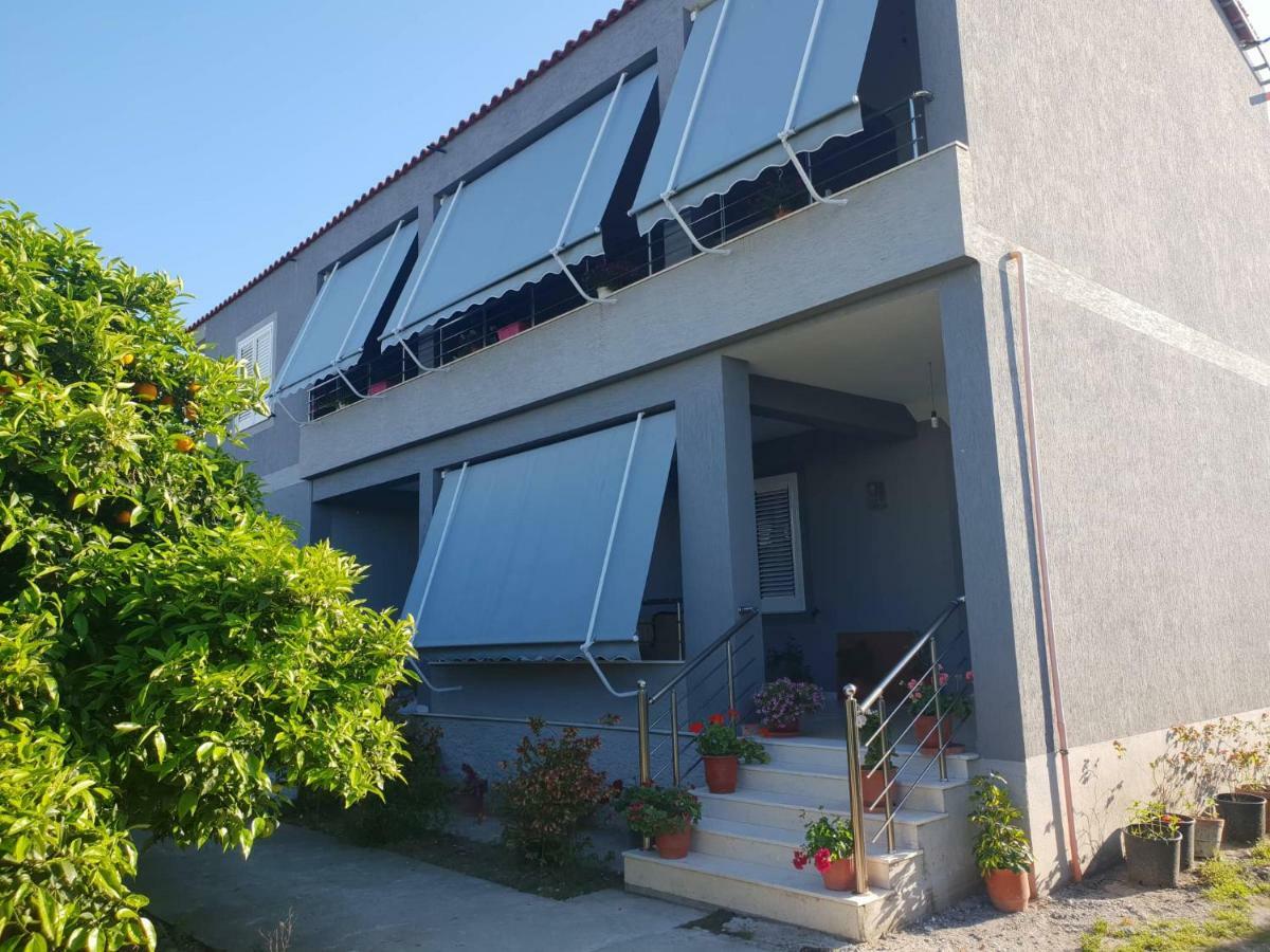 Guesthouse Anila Divjake Esterno foto